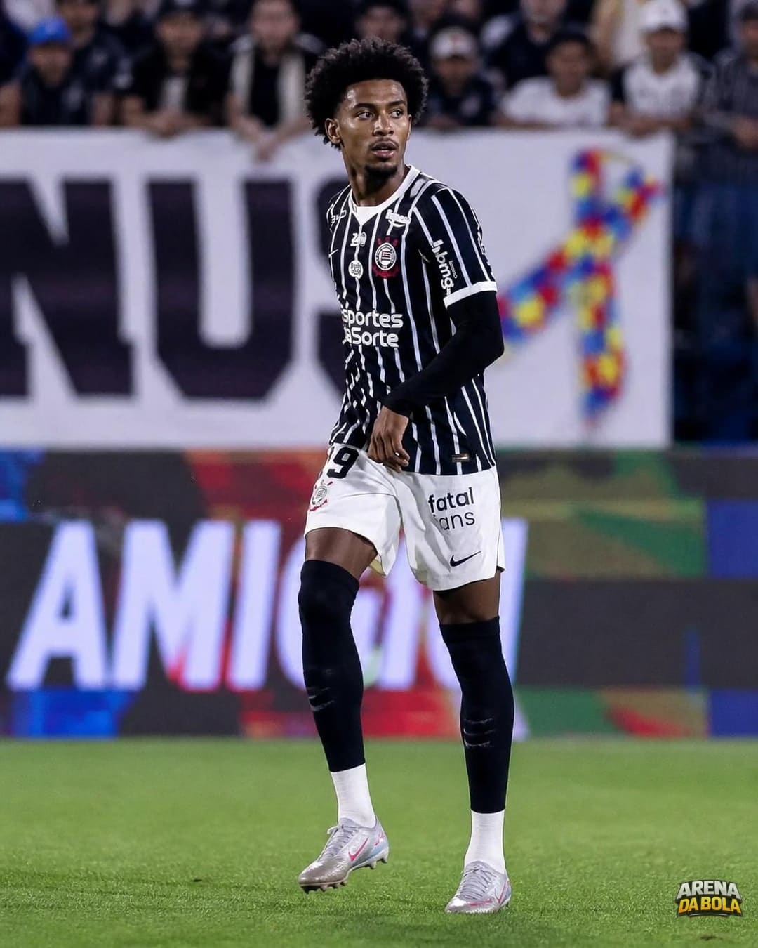 Corinthians x Rosário Central: torcida escolhe substituto de Allan